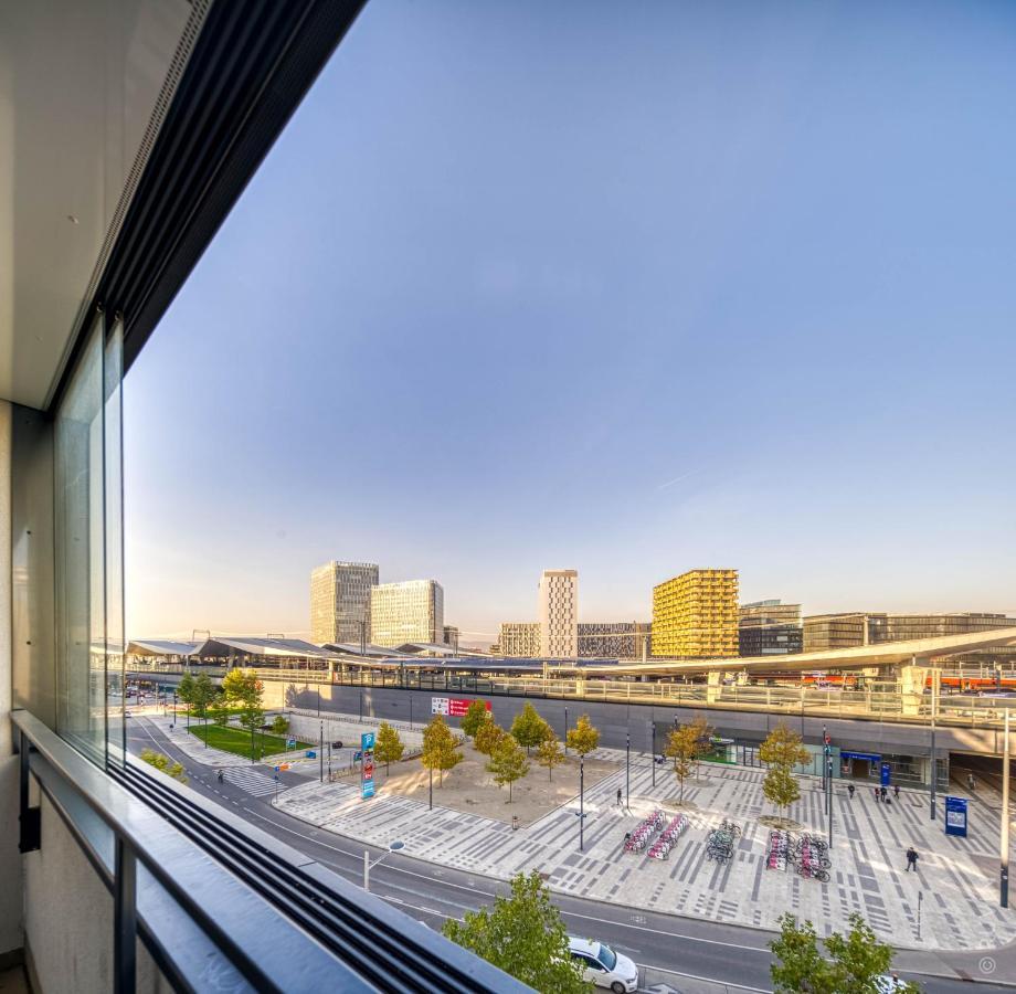 ウィーンHigh Rise, Netflix, 2 Min To Main Stationアパートメント エクステリア 写真